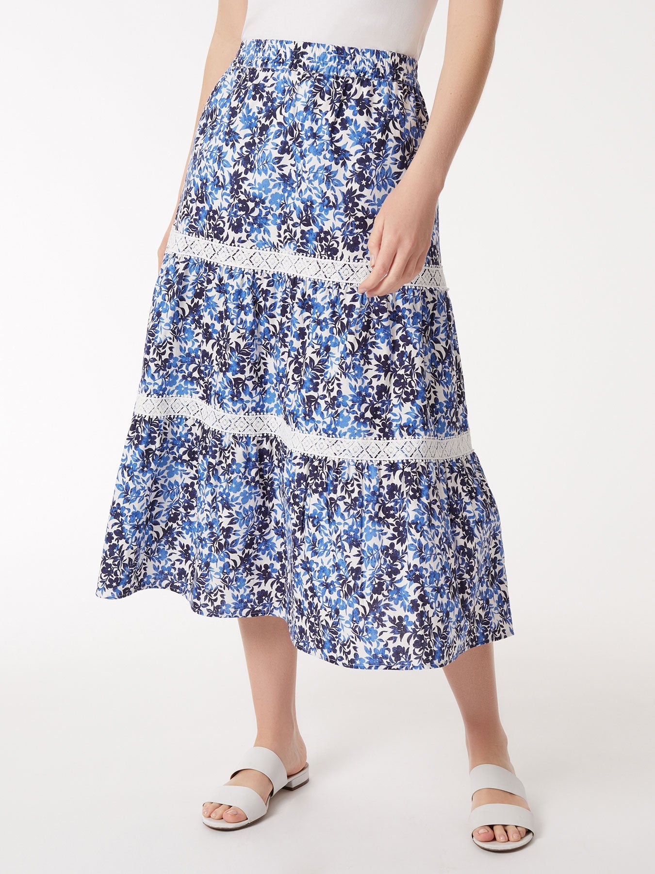 Pull-On Tiered Lace Trim Maxi Skirt