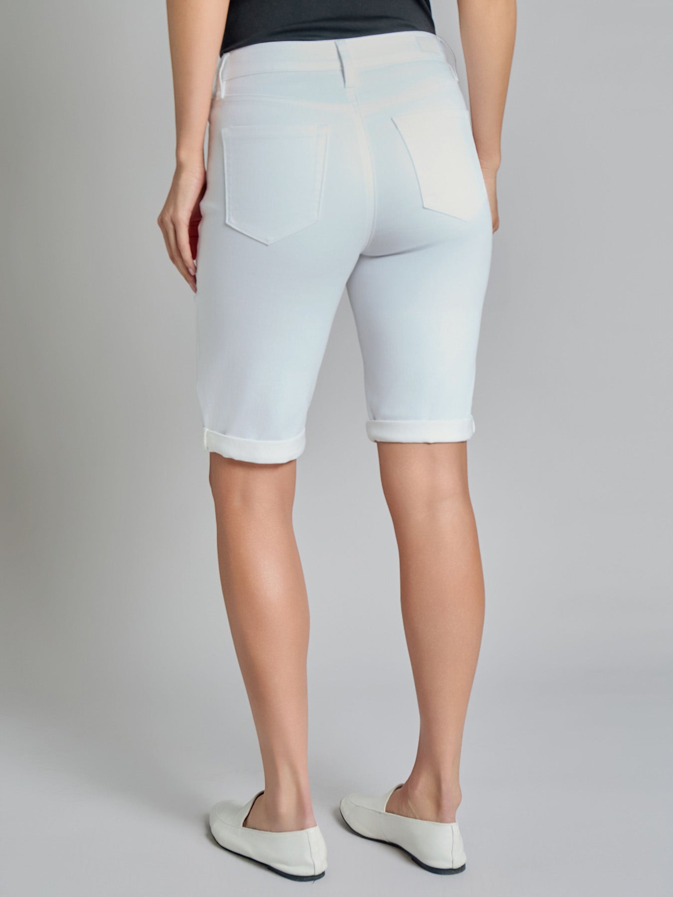 Lexington Bermuda Short, Soft White