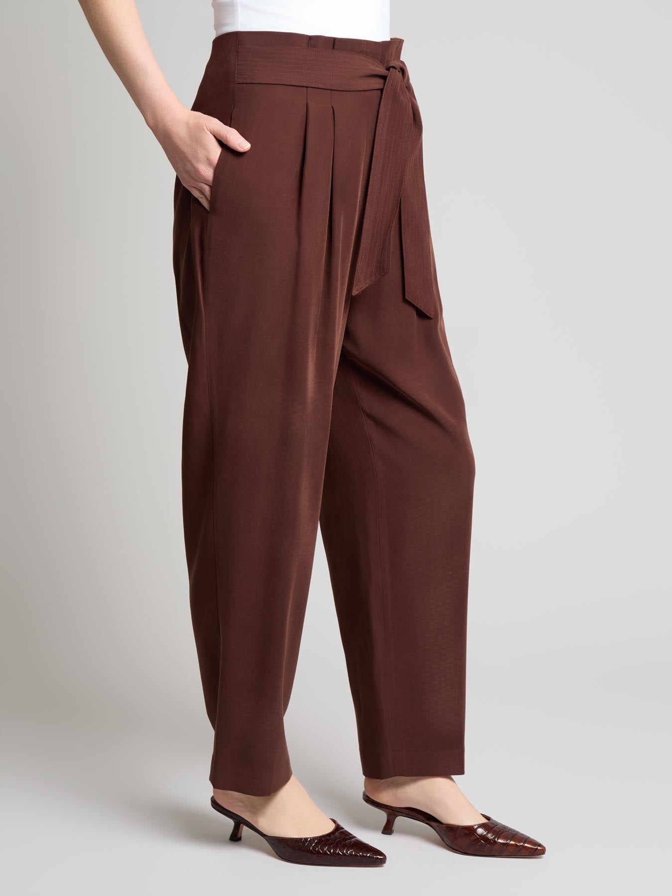 Petite Belted Paperbag Waist Straight Leg Pant