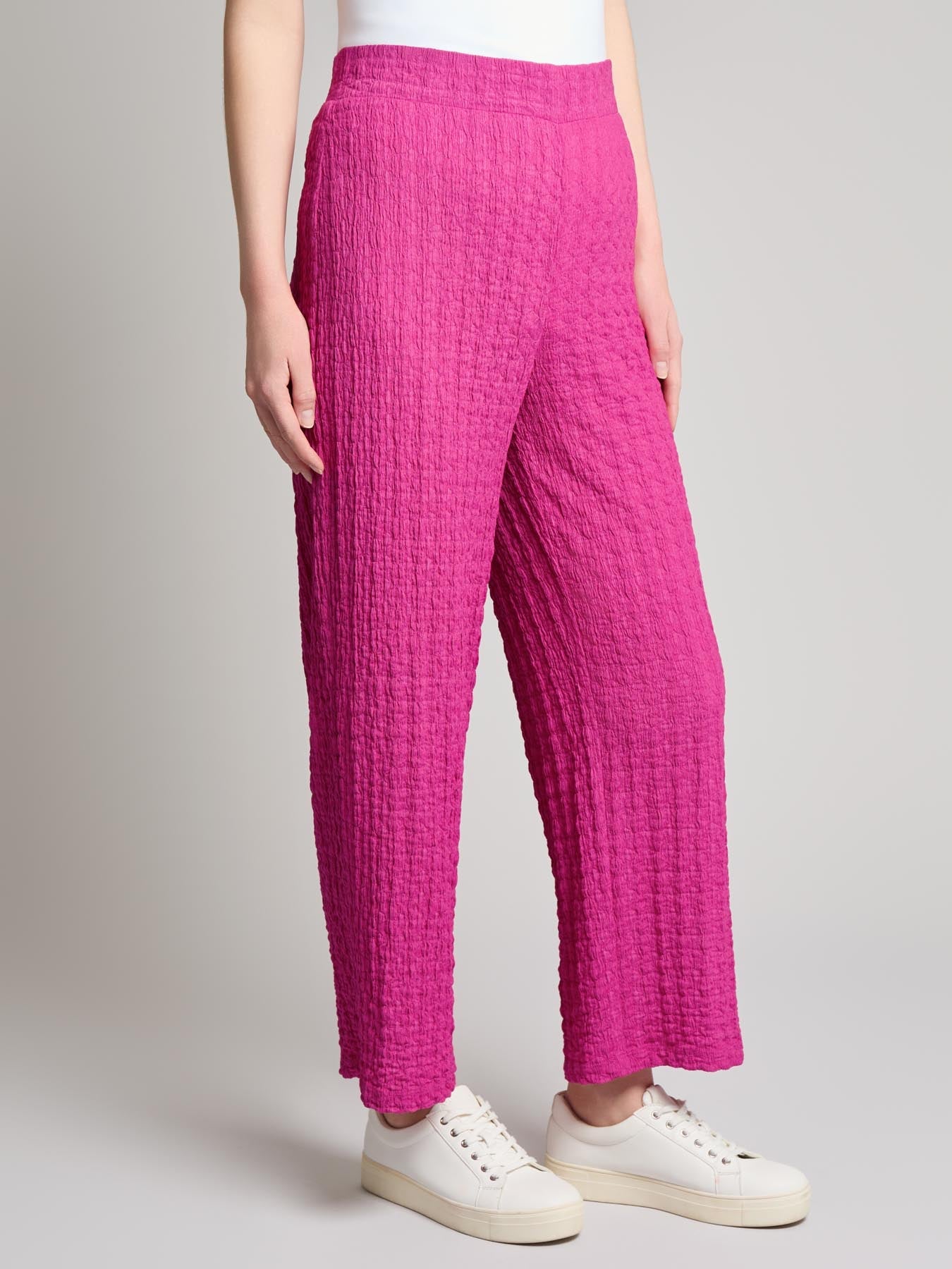 Pull-On Wide Leg Cropped Pant