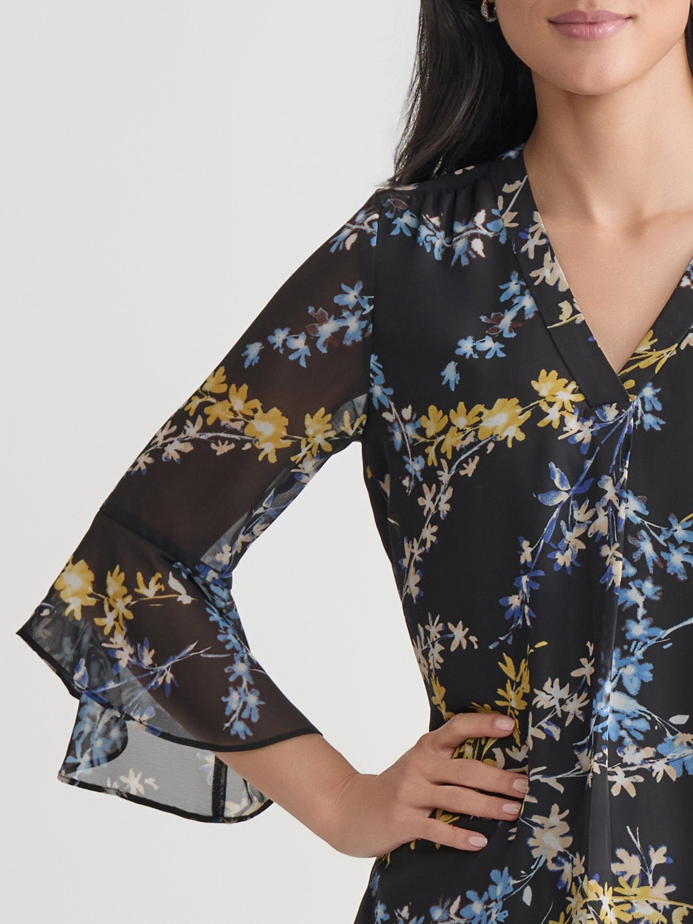 Flutter Sleeve Kelly Blouse, Jones Black Multi