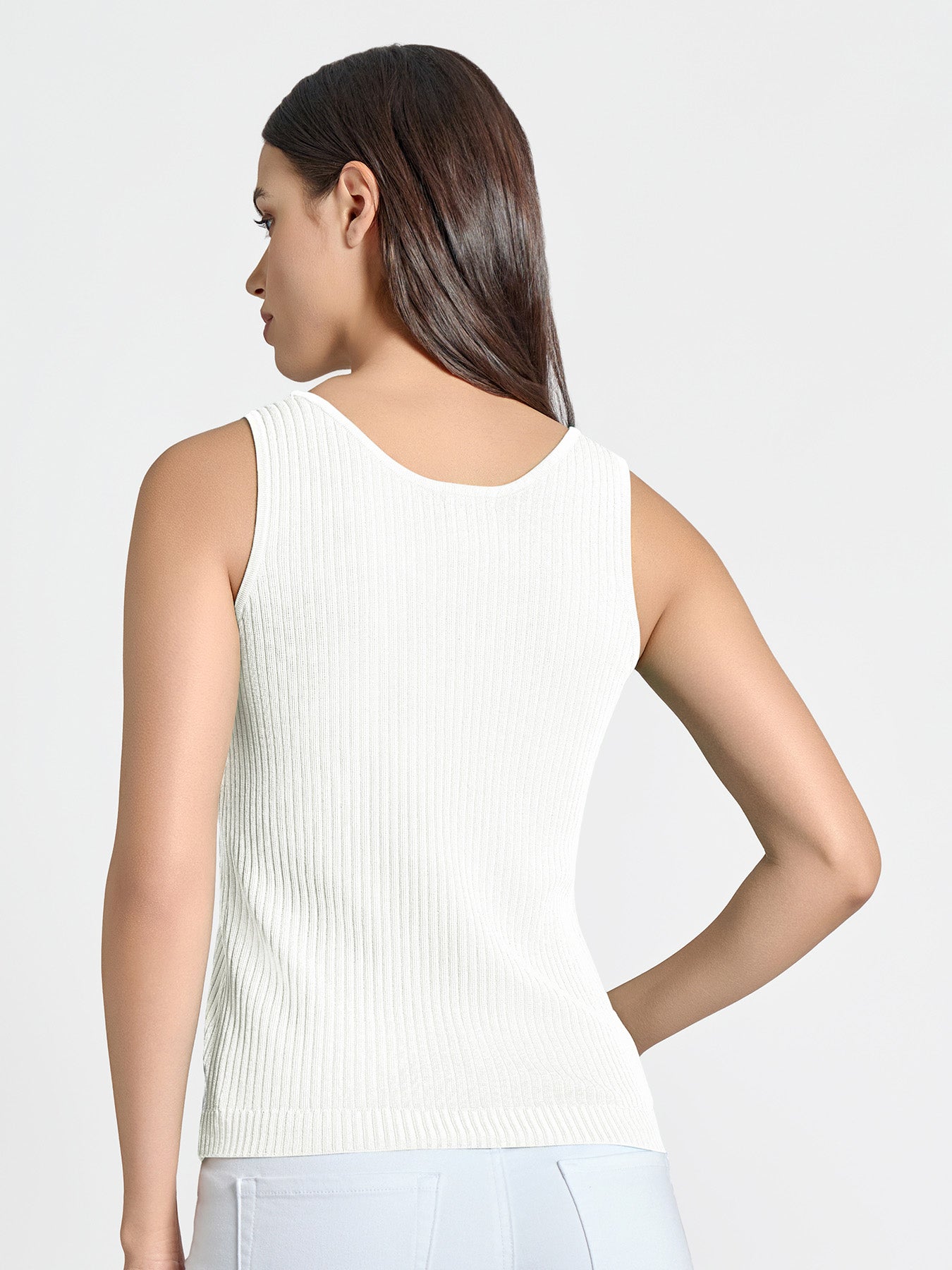 Sutton Scoop Neck Tank Top
