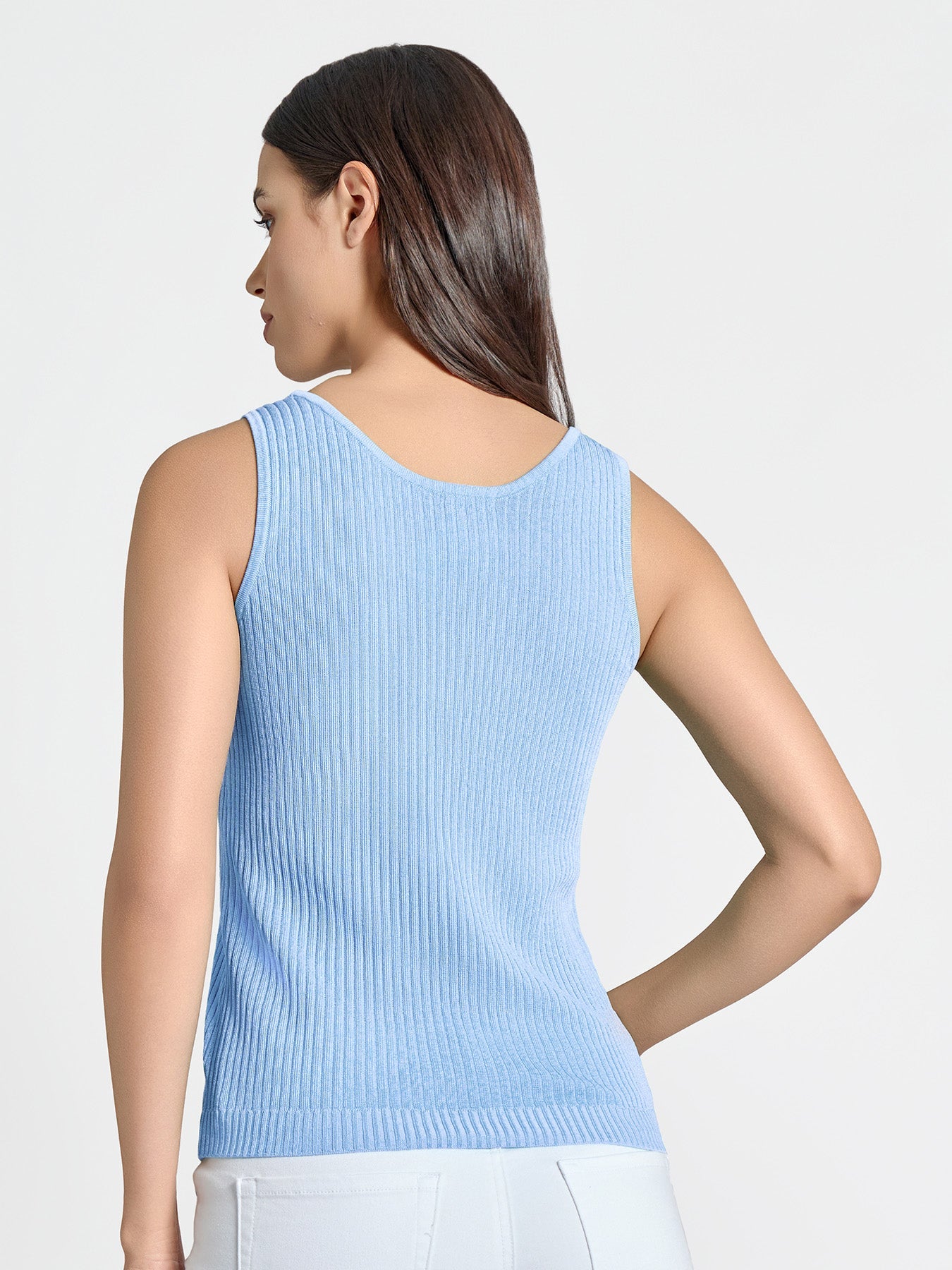 Sutton Scoop Neck Tank Top