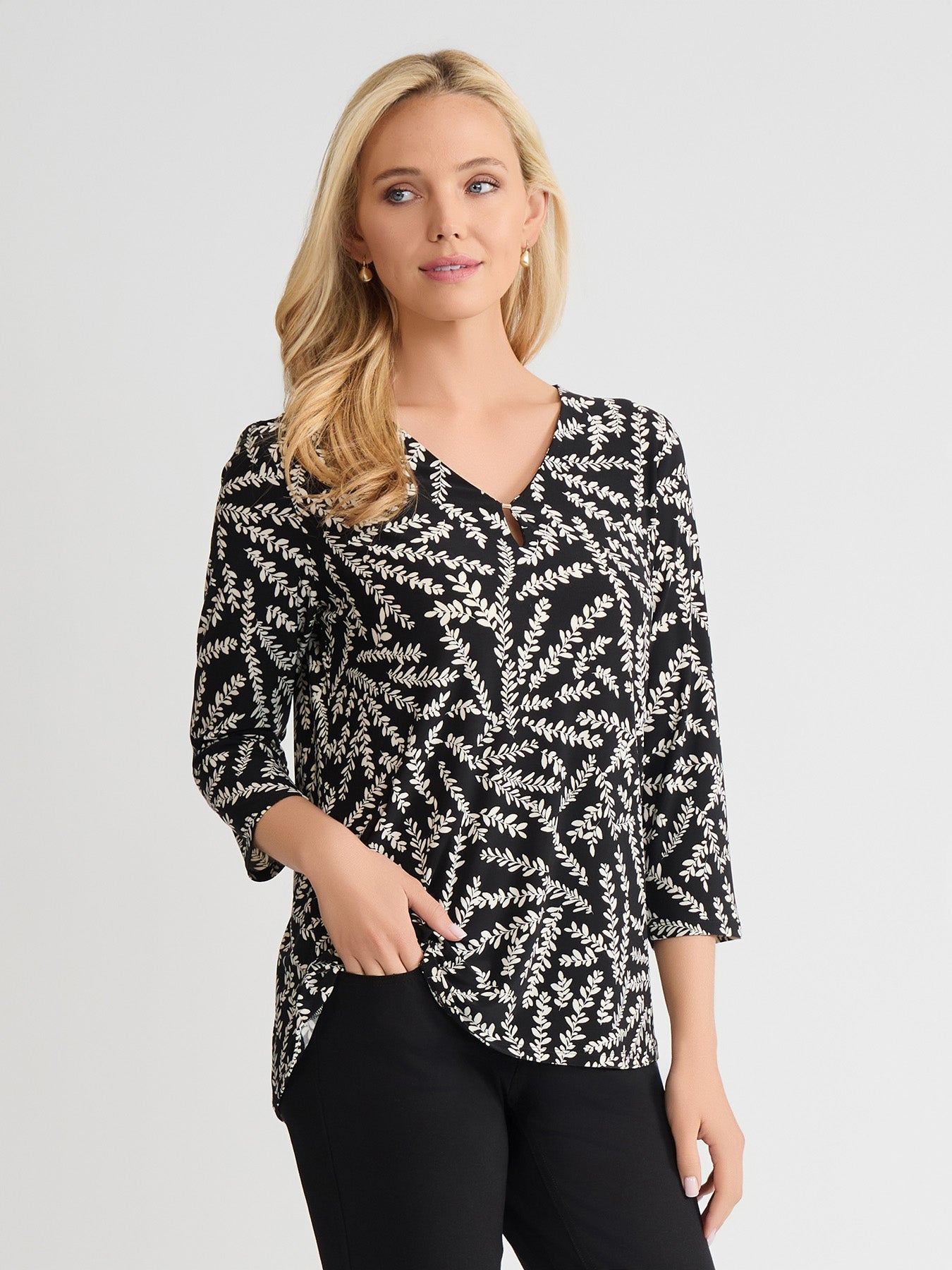 Printed Keyhole Neckline Top