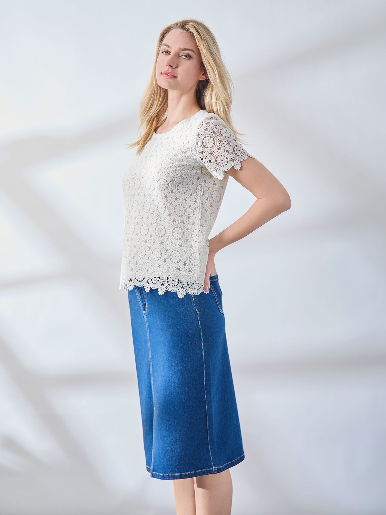 Short Sleeve Lace Top